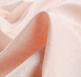 Žakárová látka vzor růže pastel růžová