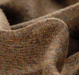 Vlněná teplejší kostýmovka hnědý tweed