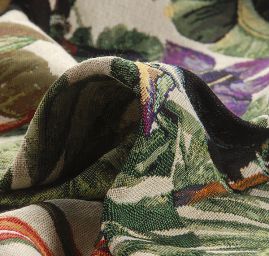 Dekorační látka se vzorem tropických květů a tukana