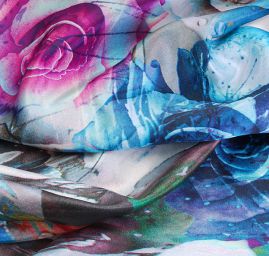 Satén vzor růží na mramoru tyrkys/fuchsie