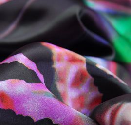 Satén koláž zvířecí motivy růžová/zelená/tyrkysová