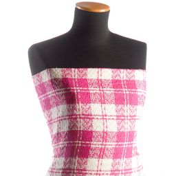 Kostýmová látka s plastickým vzorem růžová bílá