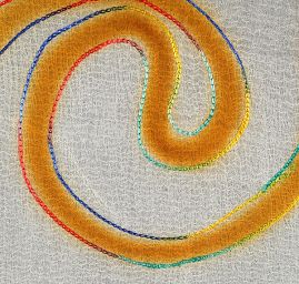 Krep šifon výšivka vlnky vanilkový III.jakost