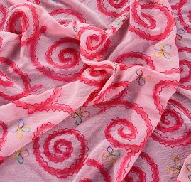 Krep šifon výšivka střední spirála růžová II.jakost