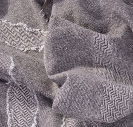 Efektní látka na kostým tweed/rybí kost hnědá