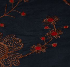 Hedvábný taft květinový vzor černo-hnědý