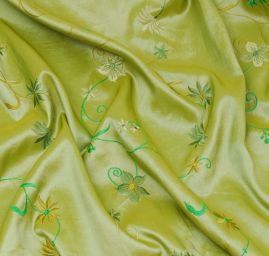 Vyšívaný taft s pruhy z květů olivový