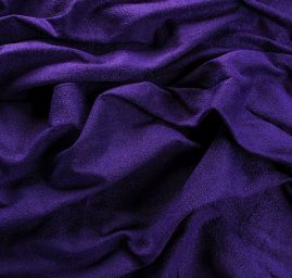 Kostýmová látka Art Fabrics rybí kost fialová