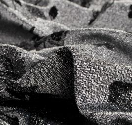 Žakárová tkanina Art Fabrics Primavera stříbrná