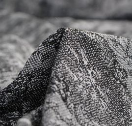 Žakárová tkanina Art Fabrics Medailon šedočerný