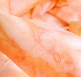 Ručně malovaný hedvábný šátek oranž