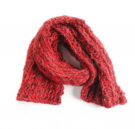 Ručně pletená šála Marlen – červenovínový melír