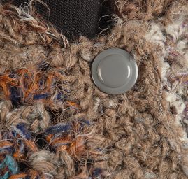 Háčkovaný kabátek hnědo-fialový melír