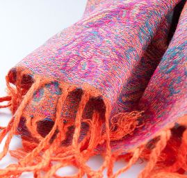 Šála směs kašmír/hedvábí vzor v oranžových barvách