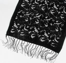 Šála vypalovaný samet s třásněmi černý