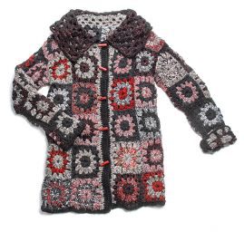 Pletený kabát černošedočervený melír