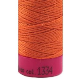 Nitě jeans 30×3 tex, 100% PES, návin 30 m, oranžová