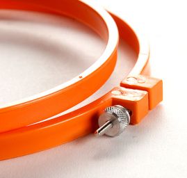 Kruh na vyšívání PONY 20 cm