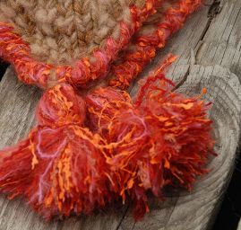 Ručně pletená čepice Marlen "helmička"