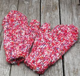 Ručně pletené rukavice MarLen růžovobílý melír