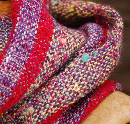 Ručně tkaný pléd Marlen fialovočervený