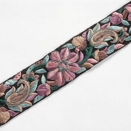 Vyšívaná stuha šantung květ starorůžový