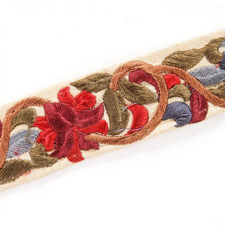 Vyšívaná stuha šantung drobný květ
