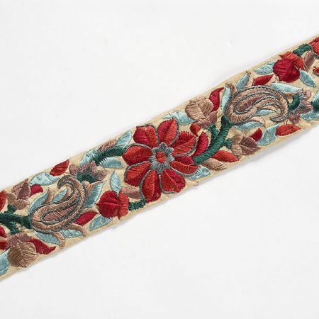 Vyšívaná stuha šantung velký květ