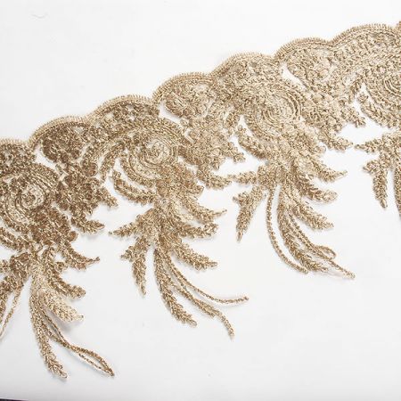 Krajka lem lurexová výšivka starozlatá