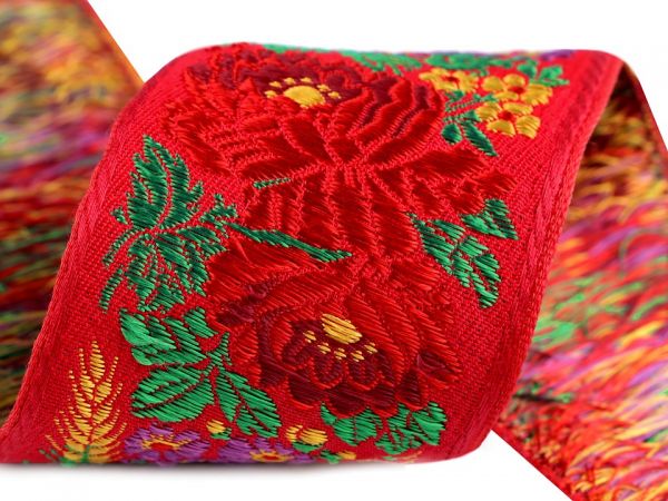 Stuha krojová vyšívaná červená 7cm