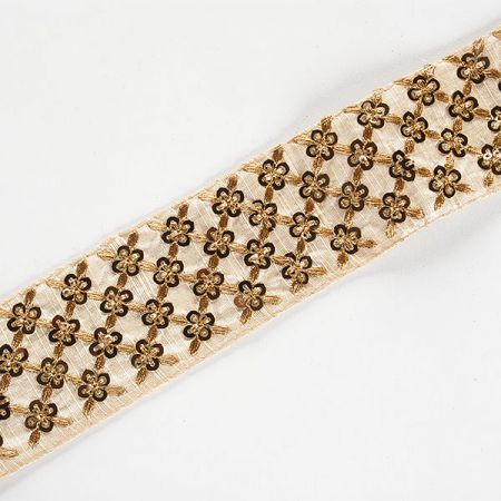 Šantungová stuha vyšívaná s flitry světle zlatá
