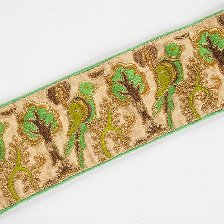 Stuha vyšívaná na šantungu ptáci zelená