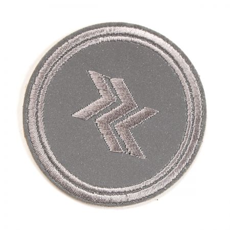 Nažehlovačka/samolepka kruh reflexní šedá