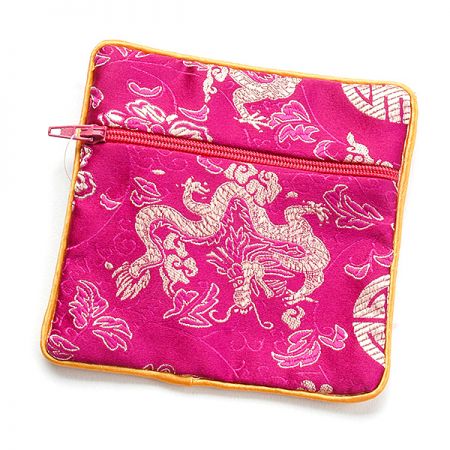 Elegantní brokátová taštička draci fialová