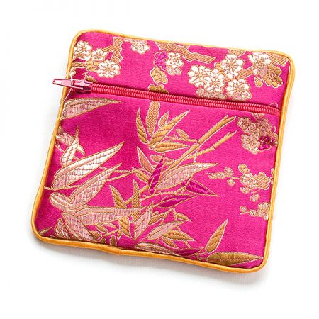 Elegantní brokátová taštička květy fuchsiová