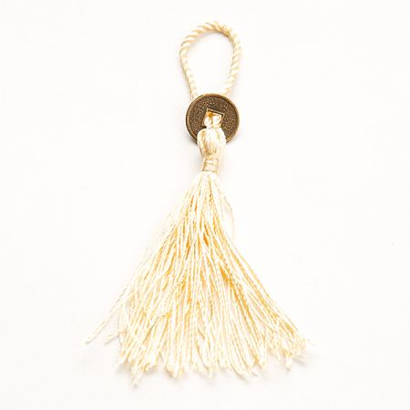 Střapec textilní ozdobný s mincí pastel žlutý