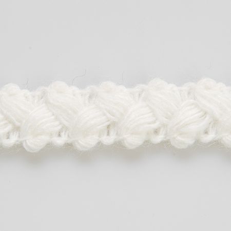 Pleteninová porta copánek bílá