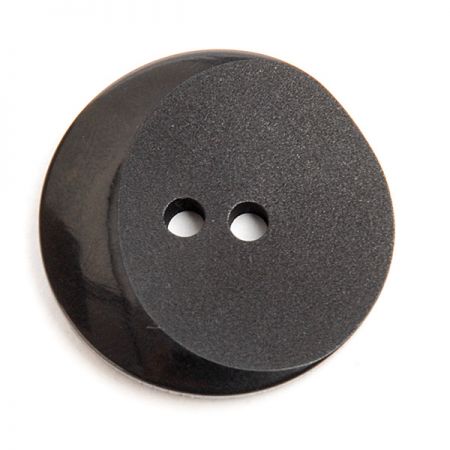 Knoflík plastový černý matný/lesklý 