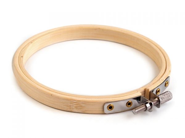 Kruh na vyšívání bambusový 10cm