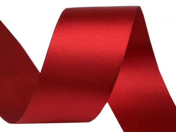 Atlasová stuha šíře 38mm červená tmavá