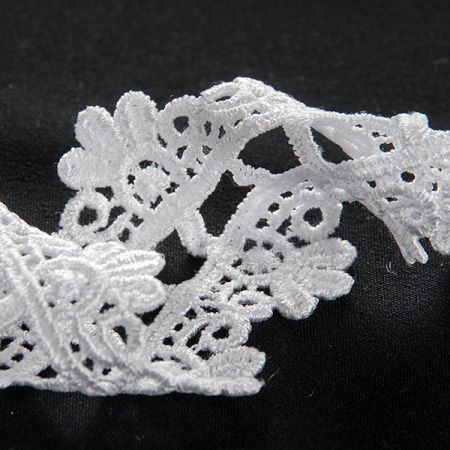 Krajka lemovací oboustranná bílá