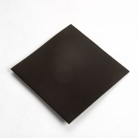 Záplata samolepící nylonová 10x20cm tm.hnědá