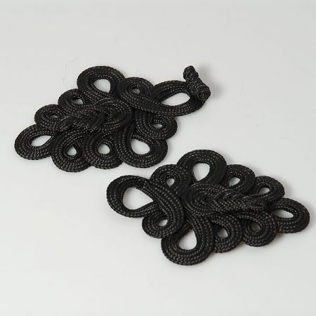 Japonské zapínání "knoflík" velké - ornament černá