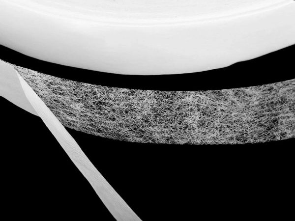 Zažehlovací páska fixační pavučina 2cm