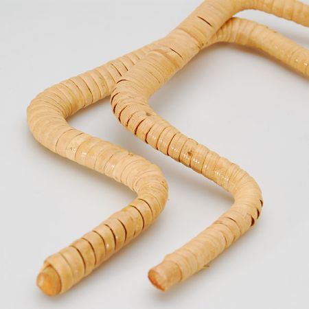 Ucho na tašky ratan sv. hnědý