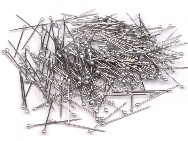 Špendlíky celokovové délka 26 mm, 150 ks