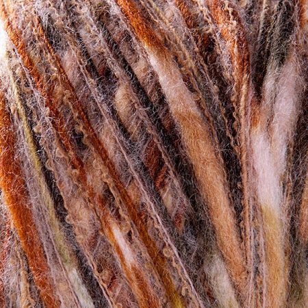 Vlněná pletací příze MarLen nestejné síly hnědý melír