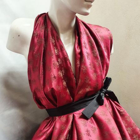 Brokát nepružný vzor květy vínovohnědý