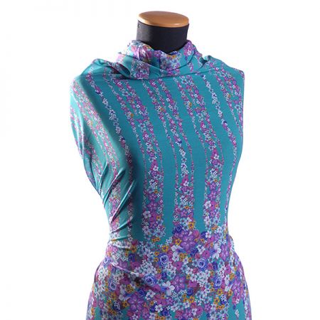 Žoržet variace kimono styl květy bordura tyrkysová