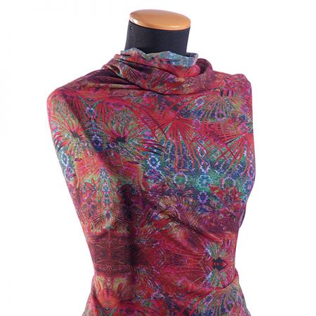 Žoržet nevšední abstraktní motiv červená